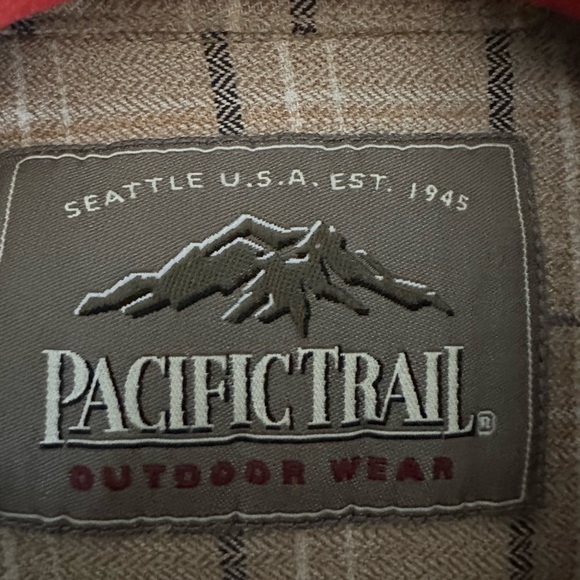 Pacific Trail Small Plaid - Picture 2 of 5